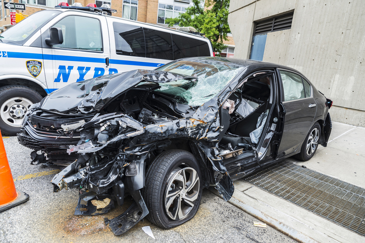 6 injured in New York City car crash