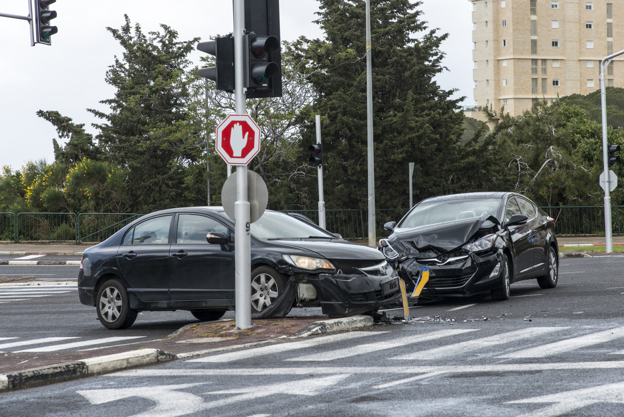 Who Must Yield at T-Intersections?
