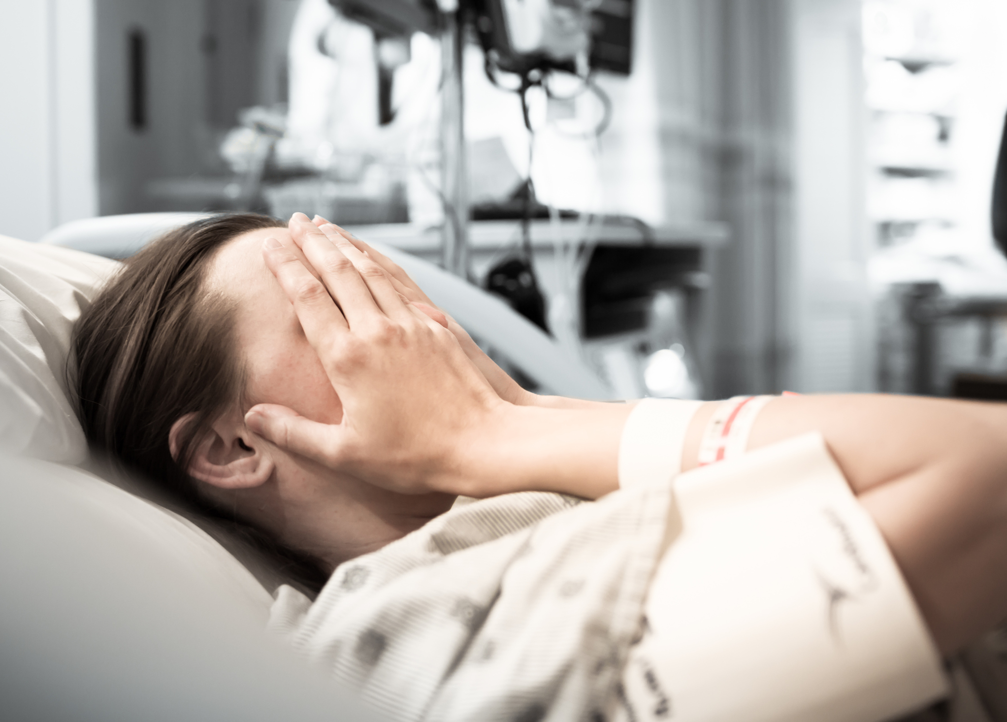 How Do I Sue a Hospital for Medical Negligence?
